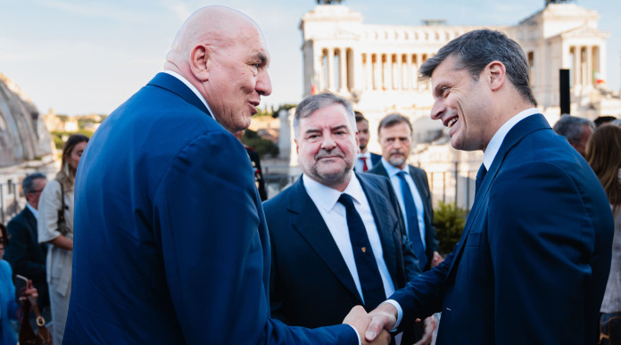 Per i 150 anni di Fiocchi convegno sulla difesa europea Per i 150 anni di Fiocchi convegno sulla difesa europea
