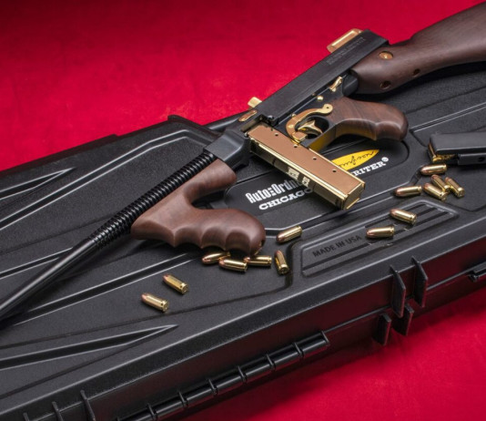 Nero e oro: da Auto Ordnance la Thompson T1Abtg Nero e oro da Auto Ordnance la Thompson T1Abtg
