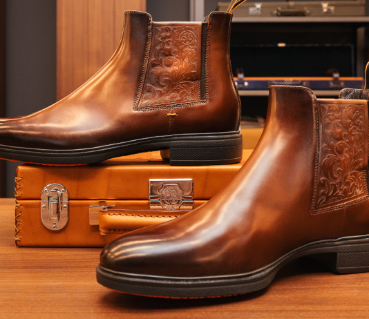 Stivaletti Santoni per i 500 anni di Beretta Stivaletti Santoni per i 500 anni di Beretta