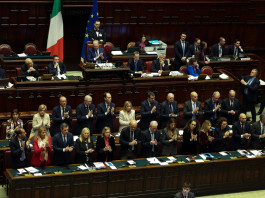Interrogazione del Pd sul numero delle armi in Italia Interrogazione del Pd sul numero delle armi in Italia - il governo Meloni alla Camera