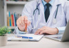 Esami medici non dovuti e certificazione, qualche questura ci riprova…